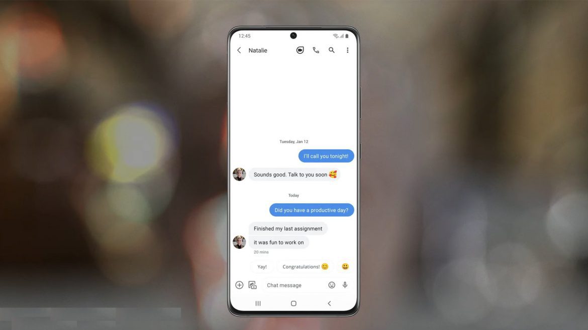 Google ha actualizado su app Google Messages y añade un diseño muy "inspirado" en la interfaz One UI de Samsung.