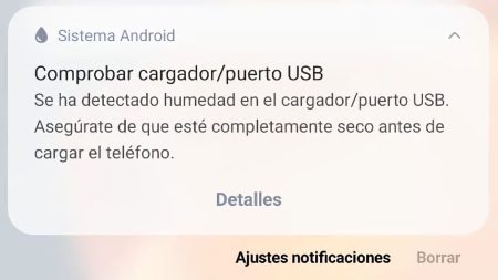 Hoy queremos mostrarte como proceder cuando te salta una notificación avisando de que hay humedad en el puerto USB de tu Galaxy.